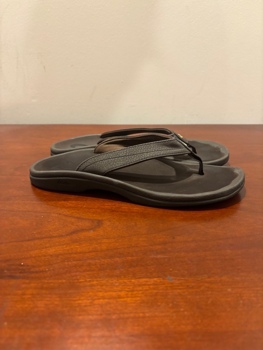 OluKai Women's Ohana Thong Sandals Flip Flops Brown Size 8 - Picture 5 of 8